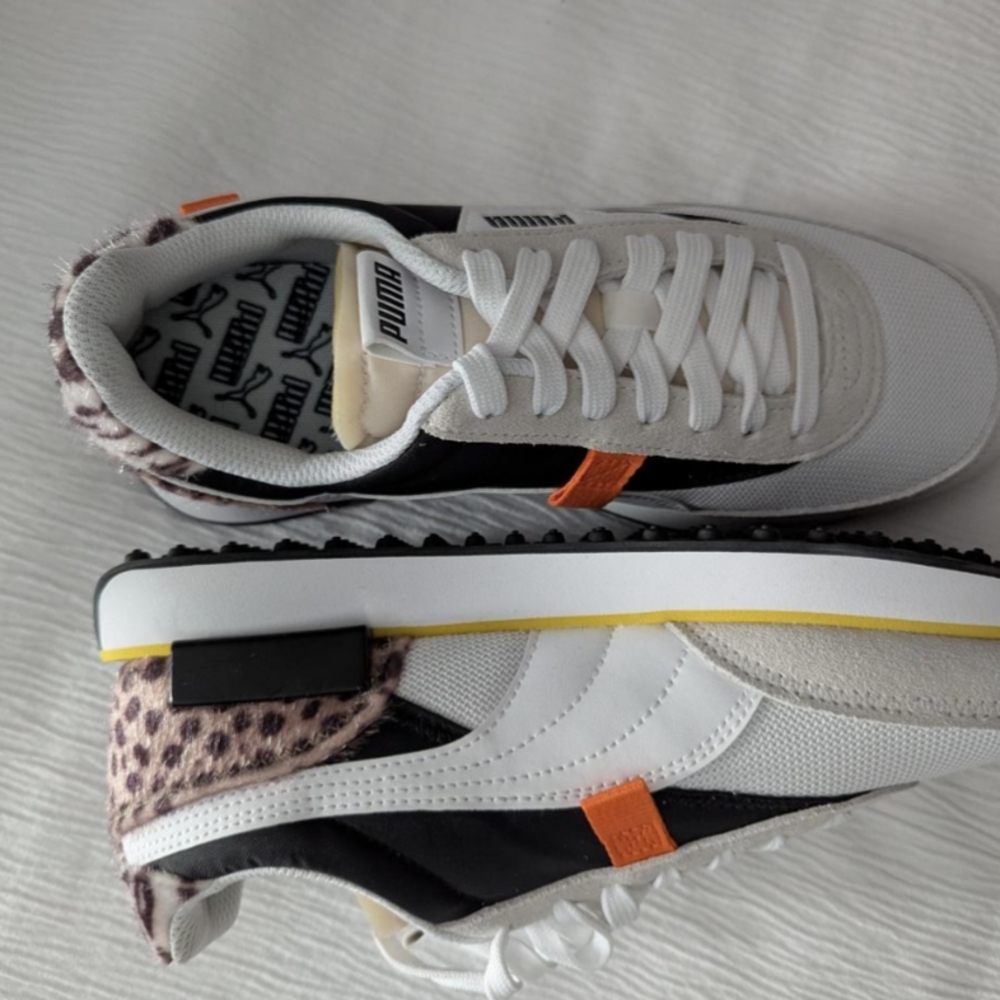 Women's Puma White and Black Sneakers with Orange Accents Sz 9.5 NIB